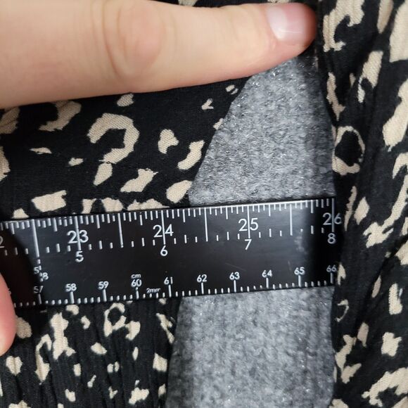 SAVANNA JANE Black Floral Embroidered Leopard Print Mixed Media Boho Top SIZE 1X - Picture 9 of 10